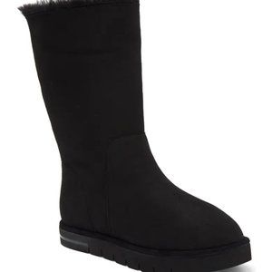 STUART WEITZMAN Cozy Shearling Lined Boot in Black